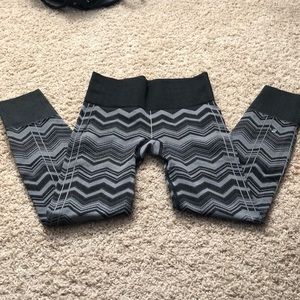 Lululemon chevron pants
